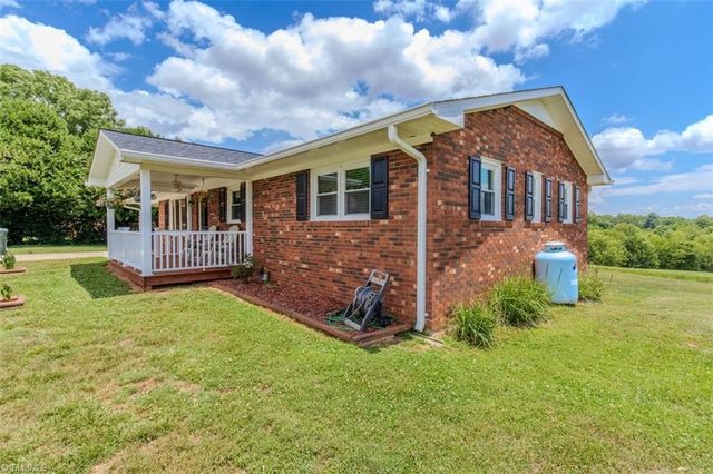 211 Parsons Road, North Wilkesboro, NC 28659