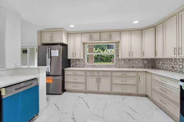 376 SW Paar Drive, Port St. Lucie, Port St Lucie, FL 34953