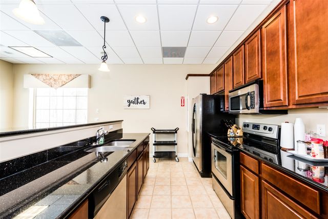 3061 Riverview Lane, Benton Harbor, MI 49022