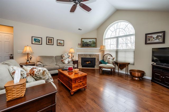 3061 Riverview Lane, Benton Harbor, MI 49022