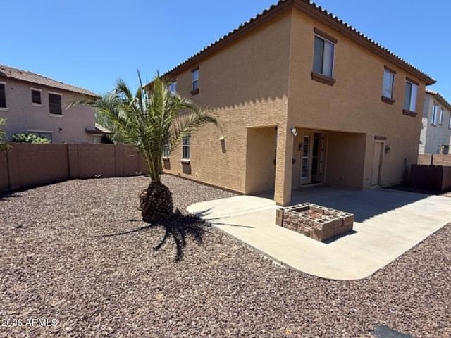 8821 S 40TH Drive, Laveen, AZ 85339