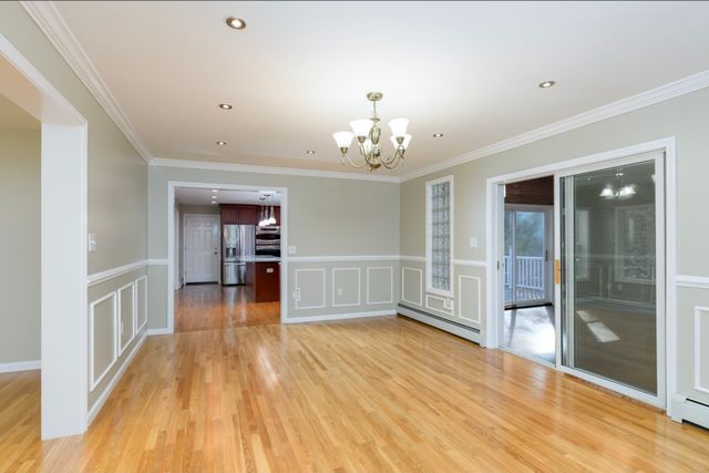 57 Ennis Rd, Oxford, MA 01537