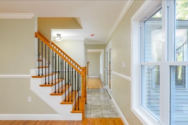57 Ennis Rd, Oxford, MA 01537