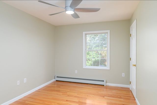 57 Ennis Rd, Oxford, MA 01537