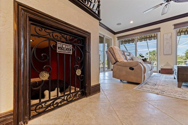 3931 POMPANO DRIVE SE, St Petersburg, FL 33705