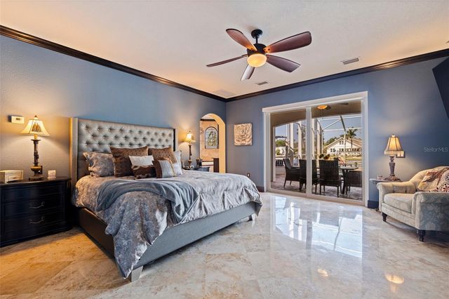 3931 POMPANO DRIVE SE, St Petersburg, FL 33705