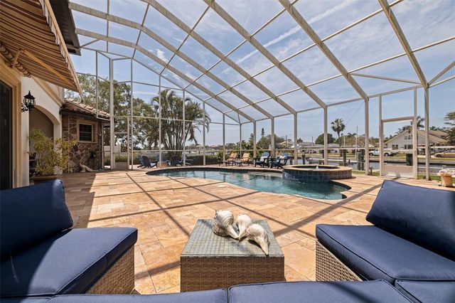 3931 POMPANO DRIVE SE, St Petersburg, FL 33705