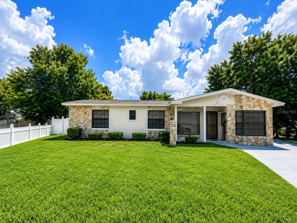 632 MAYS COURT, Orlando, FL 32805
