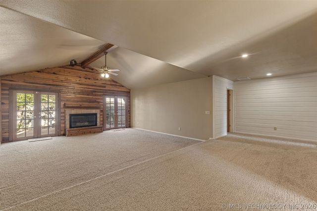 10008 S Maplewood Avenue, Tulsa, OK 74137