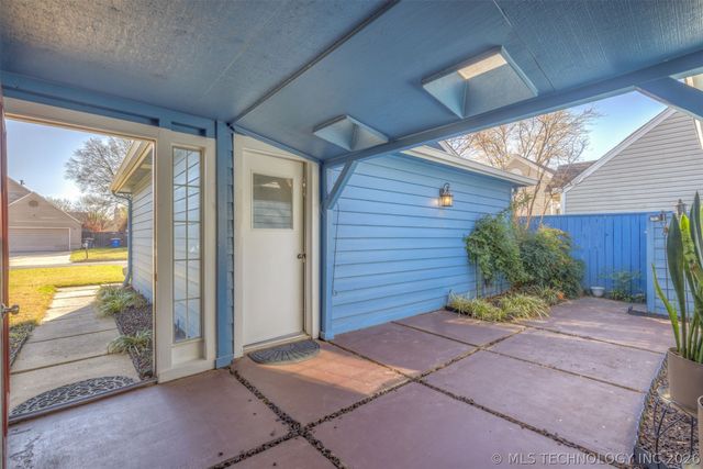 10008 S Maplewood Avenue, Tulsa, OK 74137