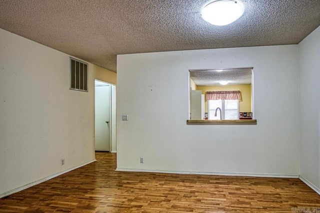 4 Lonjeta Lane, Hot Springs Village, AR 71909