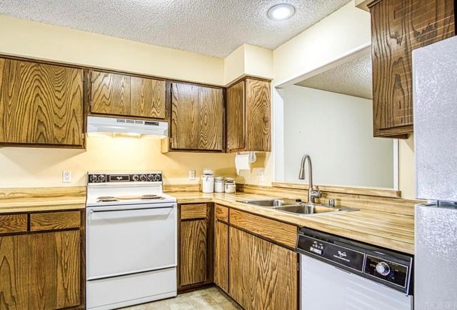 4 Lonjeta Lane, Hot Springs Village, AR 71909