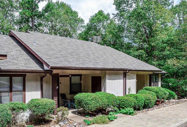4 Lonjeta Lane, Hot Springs Village, AR 71909