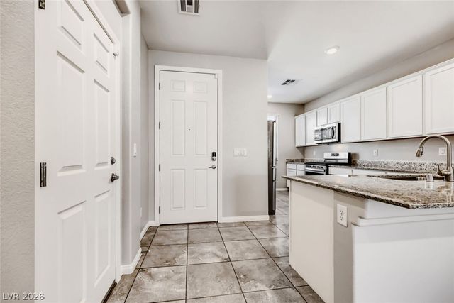 7754 Wishbone Falls Street, North Las Vegas, NV 89084
