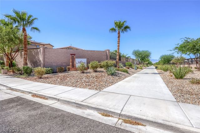 7754 Wishbone Falls Street, North Las Vegas, NV 89084