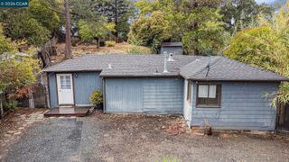 233 Sierra Dr, Walnut Creek, CA 94596