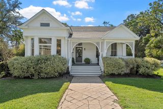 724 N 19th Street, Waco, TX 76707