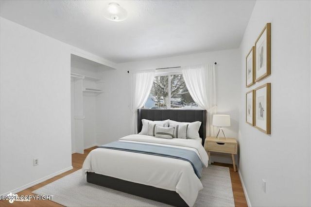 2521 Lyvona Lane, Anchorage, AK 99502