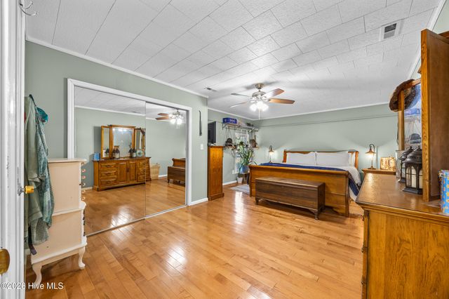 727 Delway Highway, Rose Hill, NC 28458