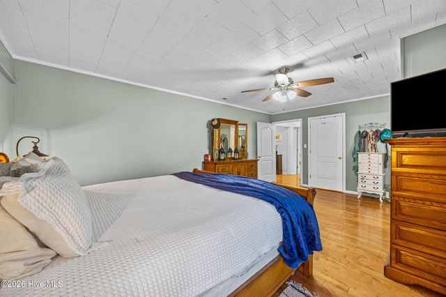 727 Delway Highway, Rose Hill, NC 28458