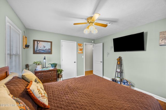 727 Delway Highway, Rose Hill, NC 28458