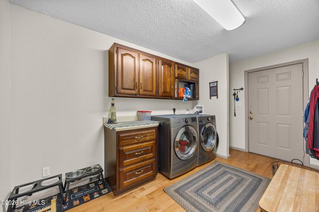 727 Delway Highway, Rose Hill, NC 28458