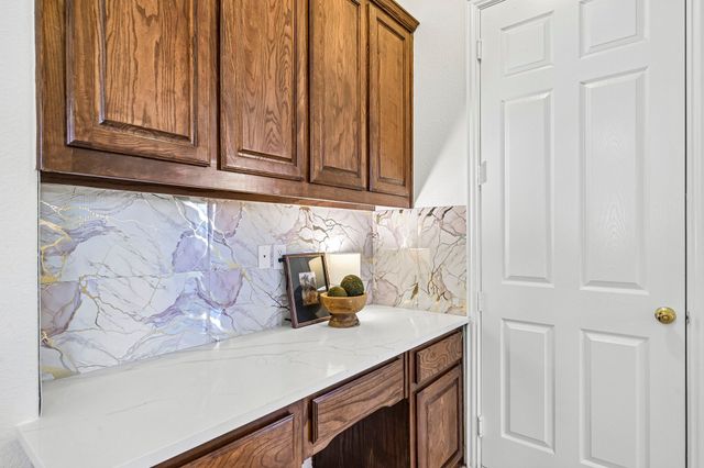 810 Driftwood Drive, Murphy, TX 75094