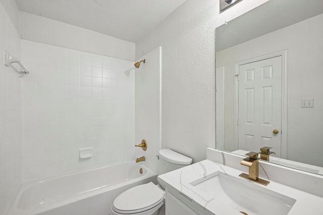 810 Driftwood Drive, Murphy, TX 75094