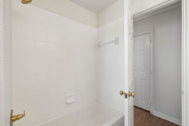 810 Driftwood Drive, Murphy, TX 75094