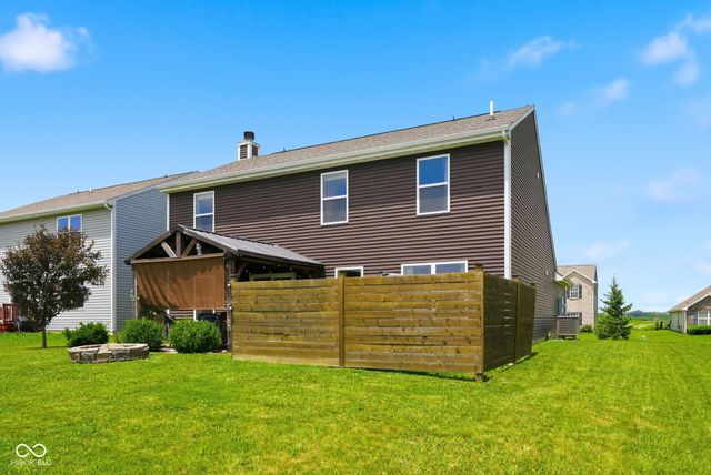 889 Cherry Tree Lane, Greenwood, IN 46143