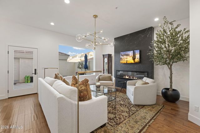 8270 N HAYDEN Road 1036, Scottsdale, AZ 85258