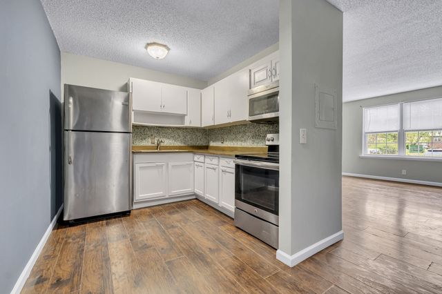 441 Harding Pl Apt H3, Nashville, TN 37211