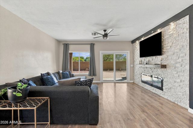 40843 N APOLLO Way, Anthem, AZ 85086