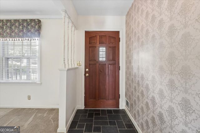 1828 Wiggins Circle SW, Conyers, GA 30094