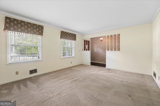 1828 Wiggins Circle SW, Conyers, GA 30094