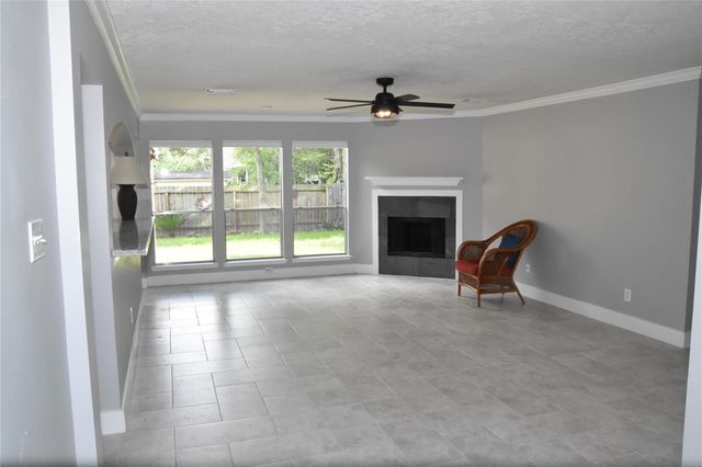 1623 Stonehaven Village Circle, Spring, TX 77386