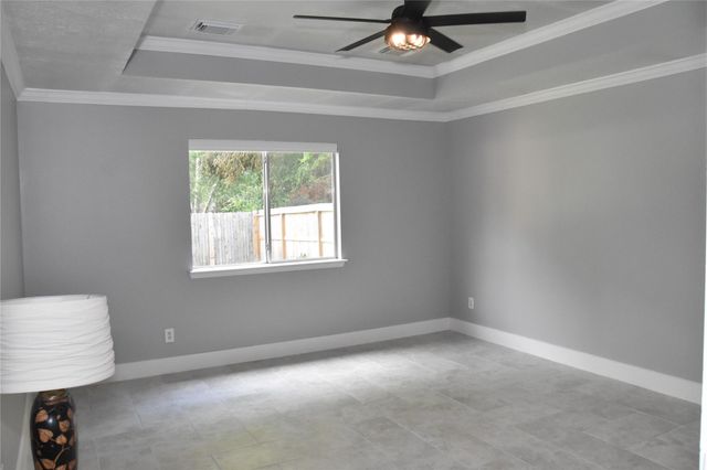 1623 Stonehaven Village Circle, Spring, TX 77386