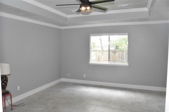 1623 Stonehaven Village Circle, Spring, TX 77386