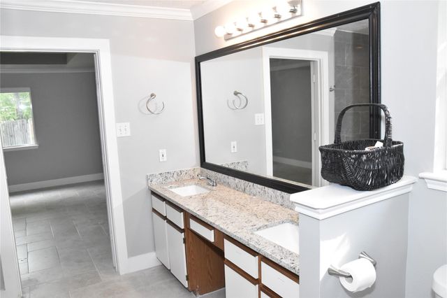 1623 Stonehaven Village Circle, Spring, TX 77386