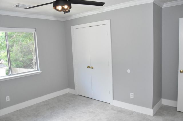 1623 Stonehaven Village Circle, Spring, TX 77386