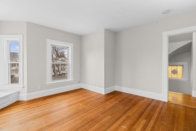 113 Elm Ave, Quincy, MA 02170