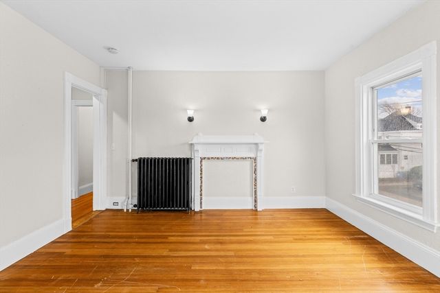 113 Elm Ave, Quincy, MA 02170