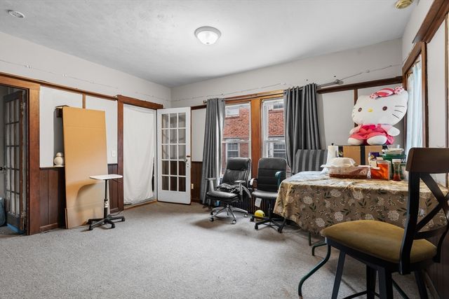 113 Elm Ave, Quincy, MA 02170