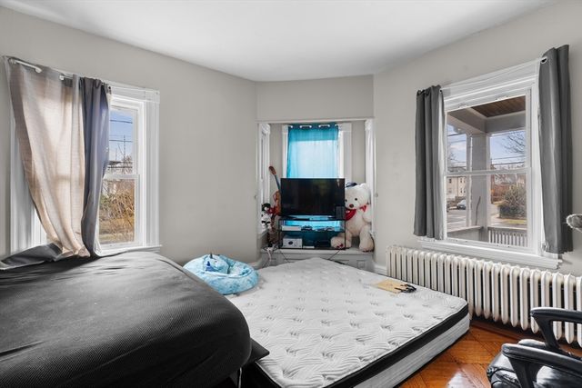 113 Elm Ave, Quincy, MA 02170