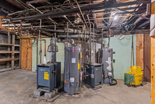 113 Elm Ave, Quincy, MA 02170