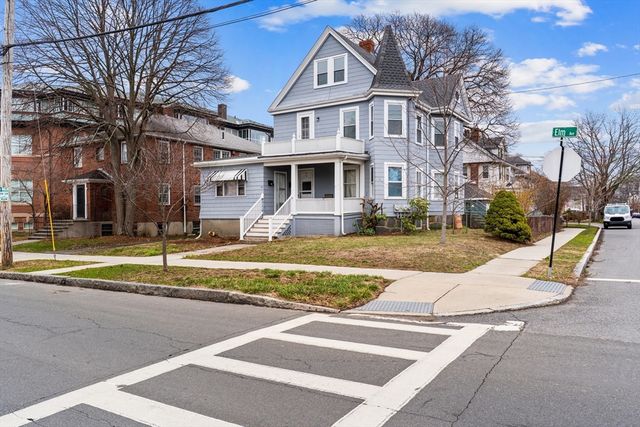 113 Elm Ave, Quincy, MA 02170