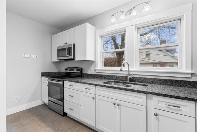 113 Elm Ave, Quincy, MA 02170