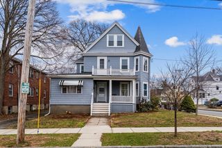 113 Elm Ave, Quincy, MA 02170