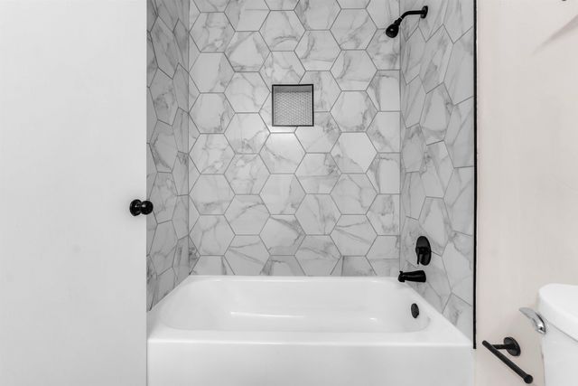 6429 BARDSTOWN RD RD, Bartlett, TN 38134