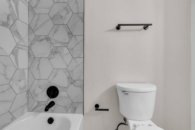 6429 BARDSTOWN RD RD, Bartlett, TN 38134